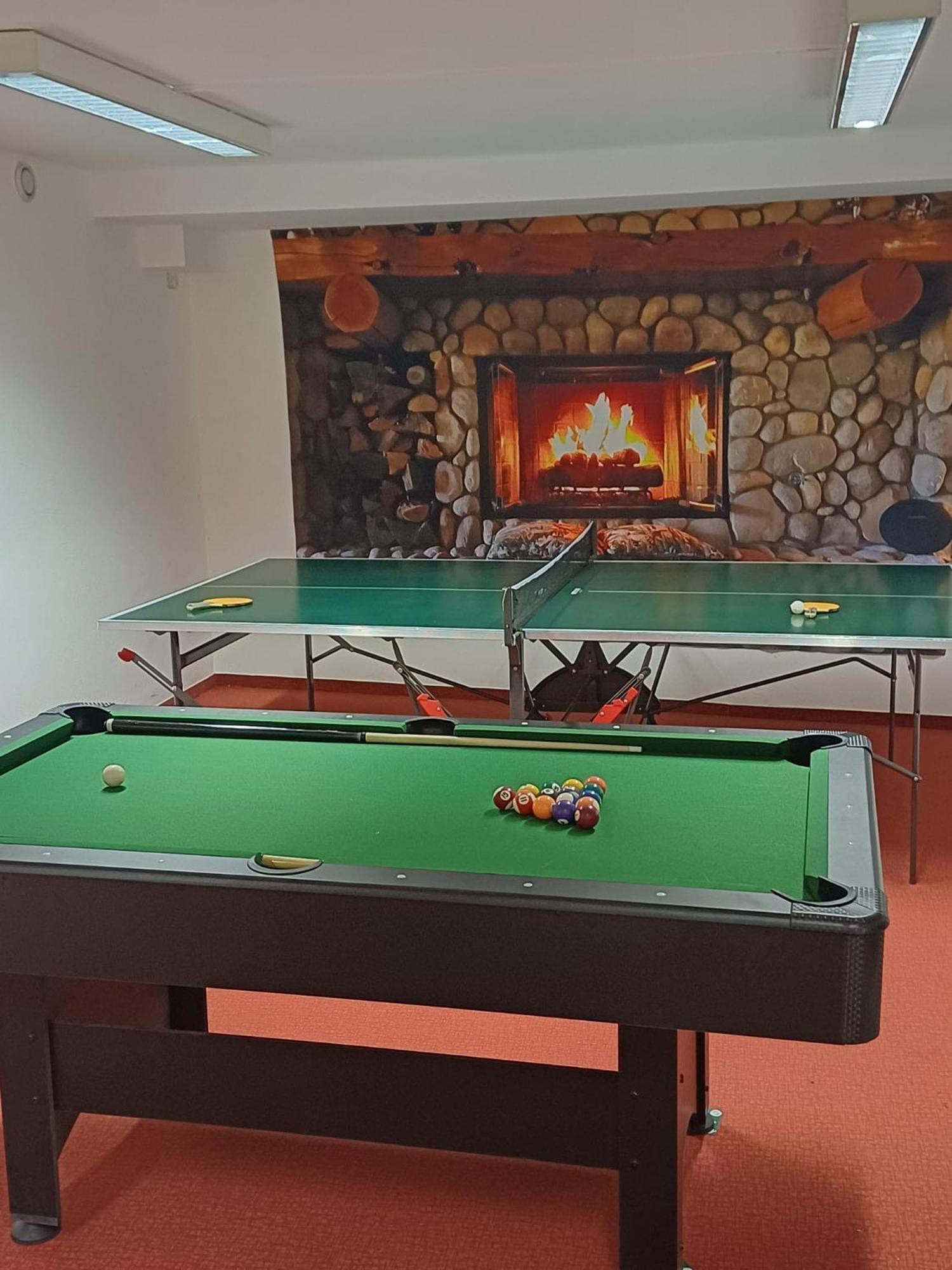 Hotel-Pension Hoferhaus Нойкірхен-ам-Гросфенедігер Екстер'єр фото