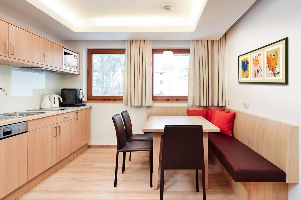 Hotel-Pension Hoferhaus Нойкірхен-ам-Гросфенедігер Екстер'єр фото